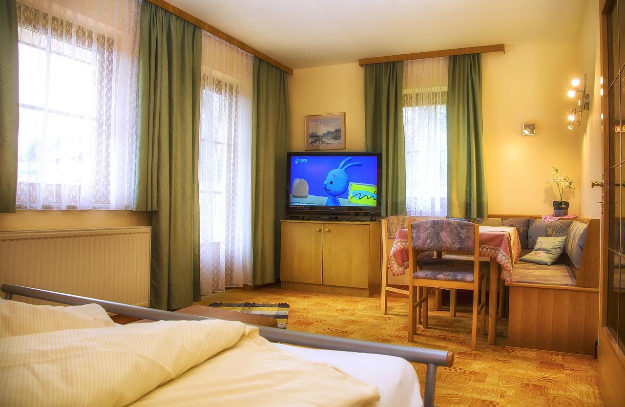 Gaestehaus Goetz Drobollach am Faakersee Kültér fotó