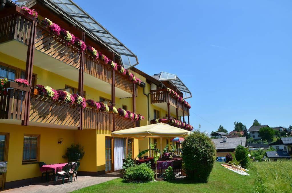 Gaestehaus Goetz Drobollach am Faakersee Kültér fotó